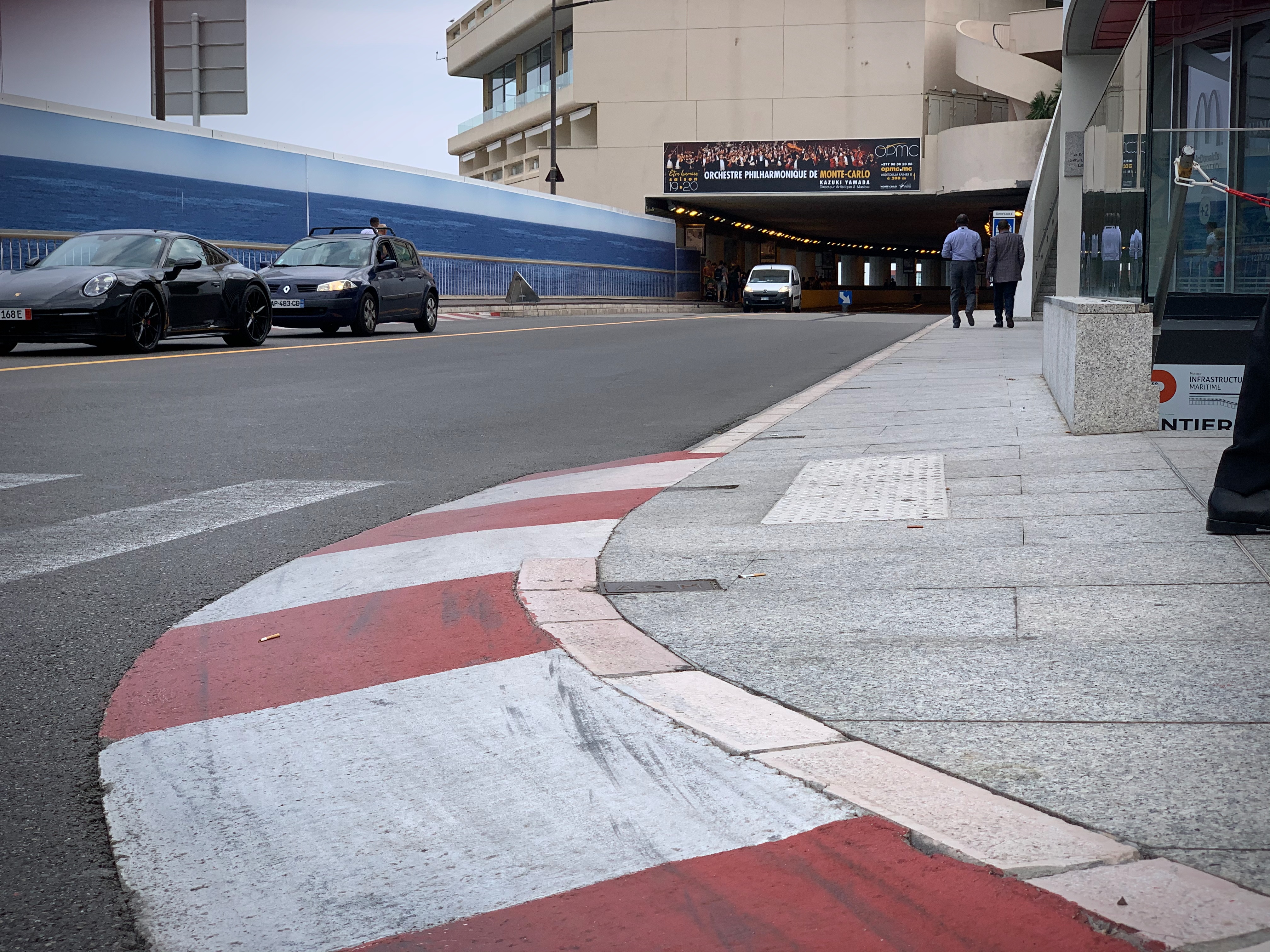 monaco f1 circuit curb